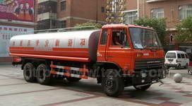 東風(fēng)后雙橋綠化噴灑車圖片