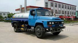 東風(fēng)140尖頭灑水車圖片