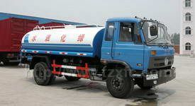 東風(fēng)EQ1126灑水車圖片