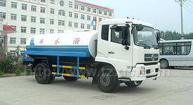 東風(fēng)天錦灑水車圖片