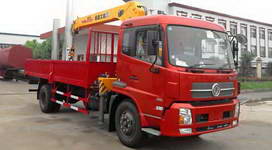 東風(fēng)天錦隨車起重運(yùn)輸車圖片