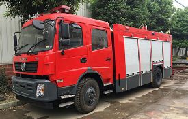 東風(fēng)153泡沫消防車(6噸)圖片