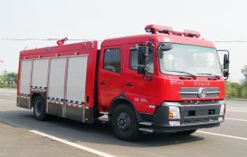 東風(fēng)天錦泡沫消防車(6噸)圖片